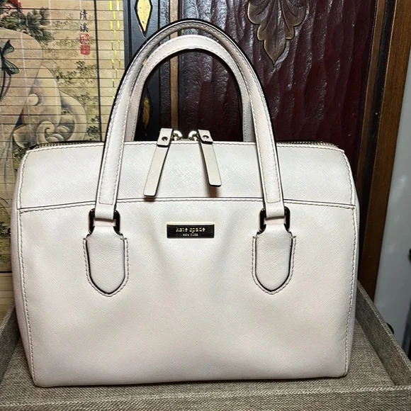 Kate Spade Satchel Blush Pink Safiano Leather w Detachable Strap 11”Lx8”Hx6”W - Picture 1 of 17